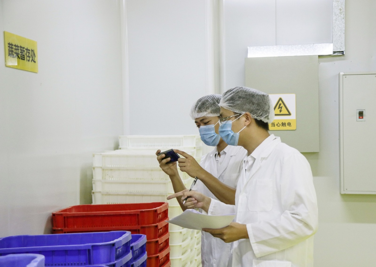 IMG_1425.jpg IMG_1425.jpg