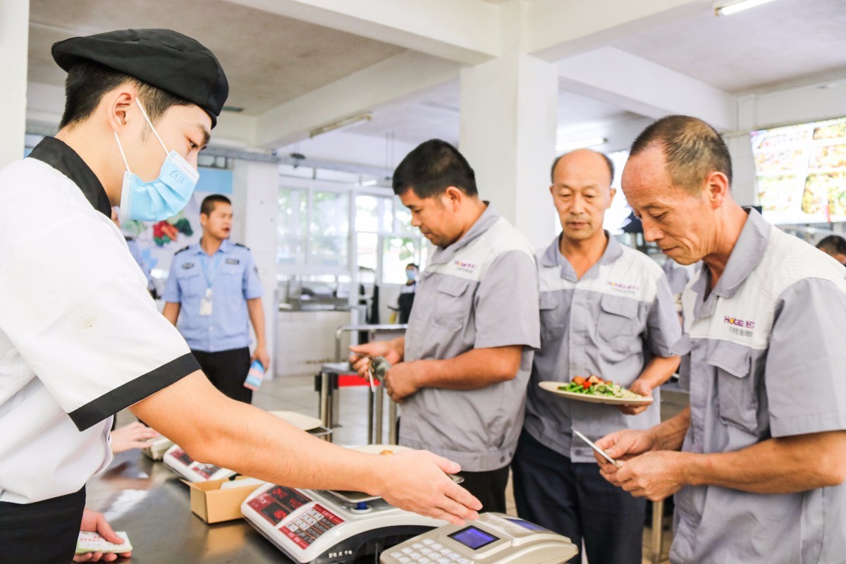 IMG_9652.jpg IMG_9652.jpg